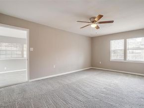 627  Hallvale Drive , White Settlement Texas 76108