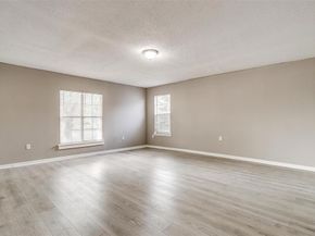 627  Hallvale Drive , White Settlement Texas 76108