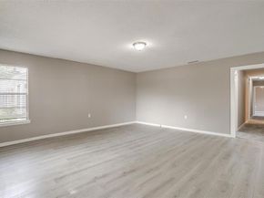 627  Hallvale Drive , White Settlement Texas 76108