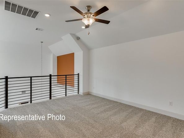 2044  Belvedere Street , Garland Texas 76042