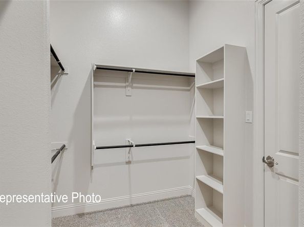 2044  Belvedere Street , Garland Texas 76042