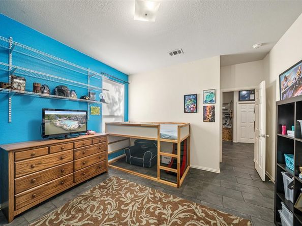 10105  Lakeview Drive , Providence Village Texas 76227