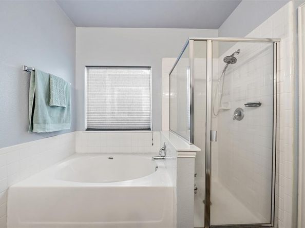 10105  Lakeview Drive , Providence Village Texas 76227