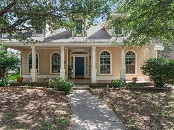 10105  Lakeview Drive 