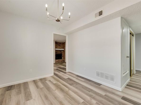 3148  Tudor Lane , Irving Texas 75060