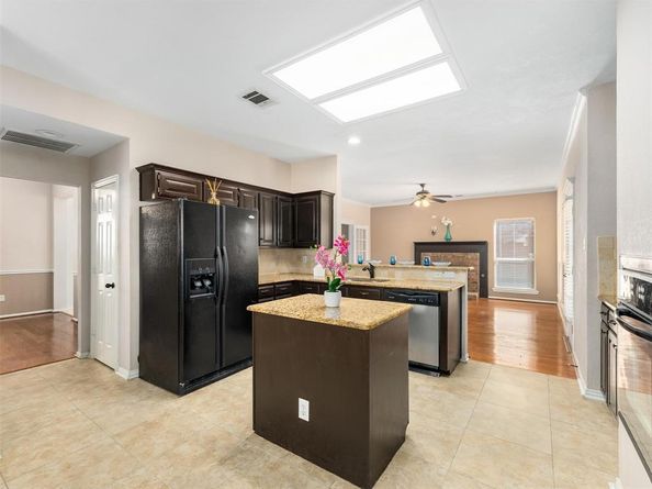 1112  Wild Cherry Drive , Carrollton Texas 75010