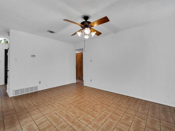7509  Overhill Road , Fort Worth Texas 76116