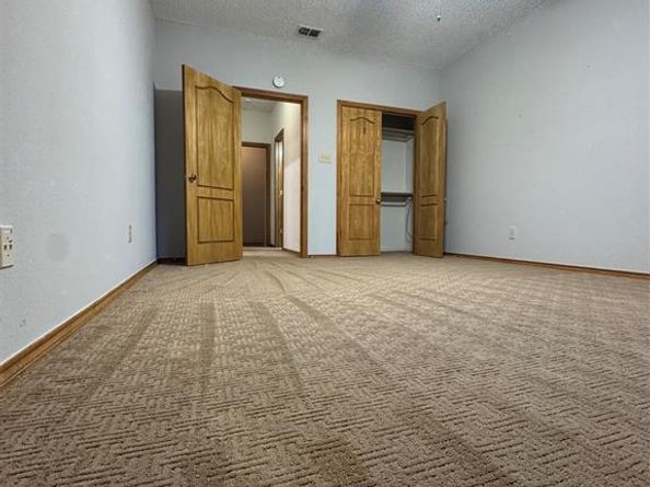 2104  Valley View Drive , Cedar Hill Texas 75104