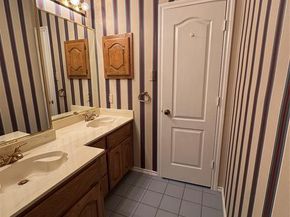 2104  Valley View Drive , Cedar Hill Texas 75104