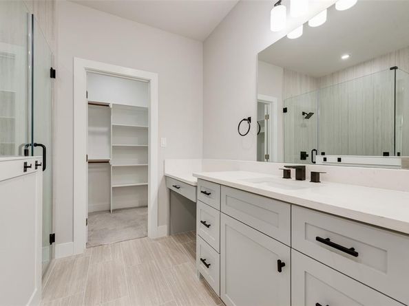 6810  Windward View Drive , Rowlett Texas 75088