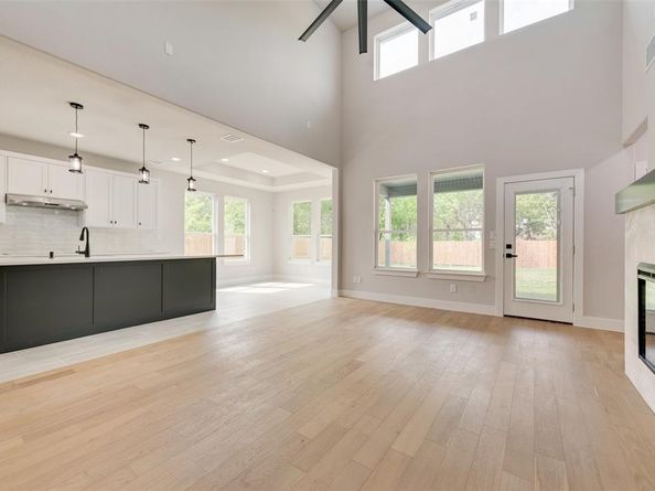 6810  Windward View Drive , Rowlett Texas 75088