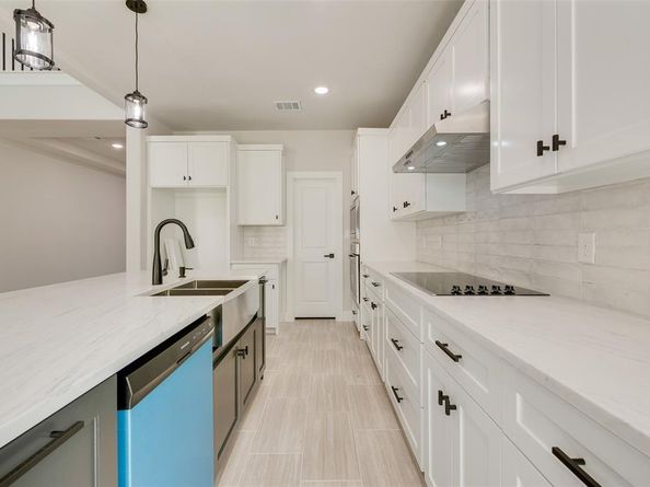 6810  Windward View Drive , Rowlett Texas 75088