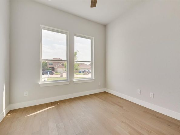 6810  Windward View Drive , Rowlett Texas 75088