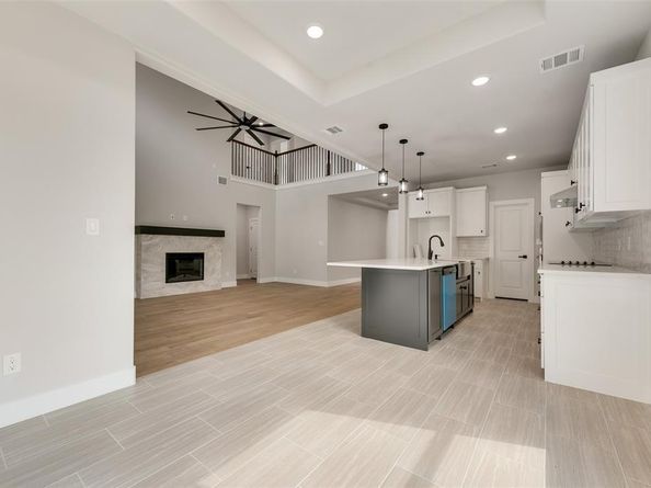 6810  Windward View Drive , Rowlett Texas 75088