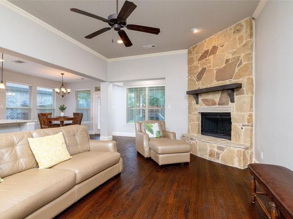 8213  Cholla Boulevard , Lantana Texas 76226
