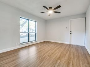 2711  Creek Wood Court , Carrollton Texas 75006
