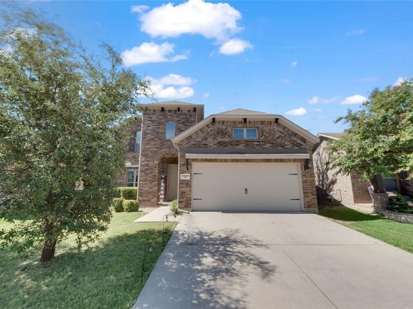 5429  Tuxbury Pond Drive , Fort Worth Texas 76179
