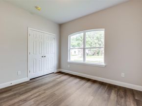 2726  Lawrence Street , Dallas Texas 75215