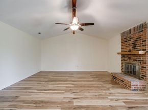 2862  Southpark Lane , Fort Worth Texas 76133