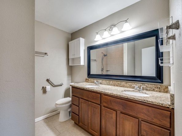 5801  Walraven Circle , Fort Worth Texas 76133
