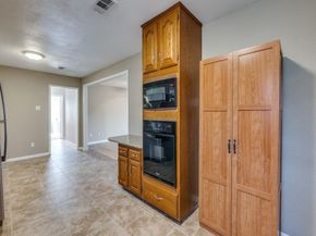 5801  Walraven Circle , Fort Worth Texas 76133