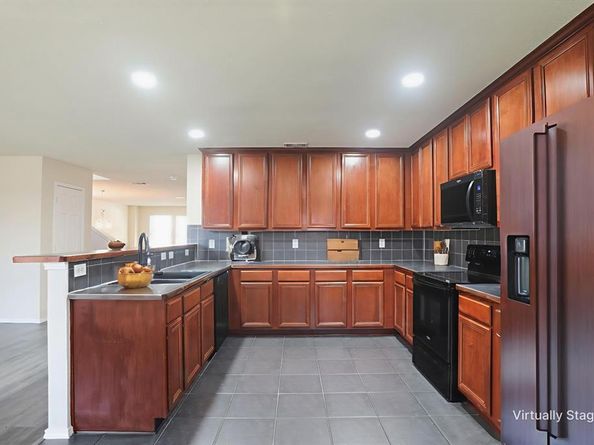 2513  Tan Oak Drive , Dallas Texas 75212