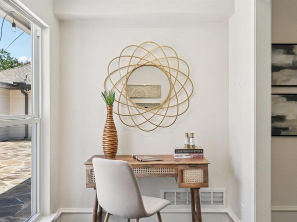 7023  Lupton Drive , Dallas Texas 75225