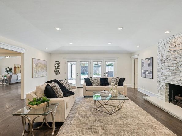 7023  Lupton Drive , Dallas Texas 75225
