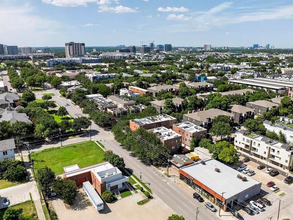 4112  Lafayette Street , Dallas Texas 75204