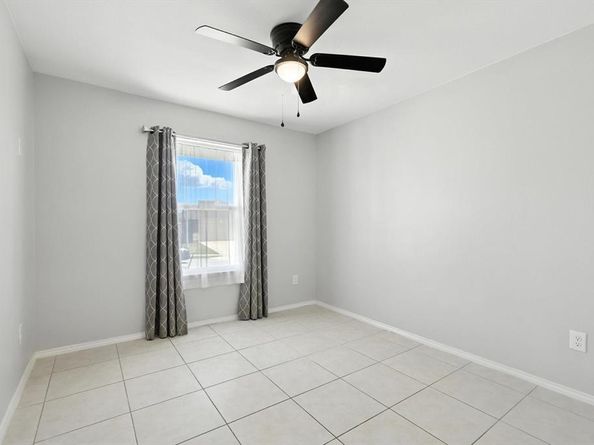 357  Dry Canyon Way , Fort Worth Texas 76052