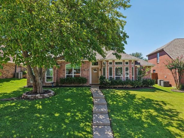 1510  Palisades Drive , Carrollton Texas 75007
