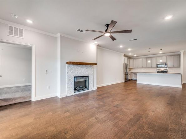 651 N Watters Road  8402, Allen Texas 75013