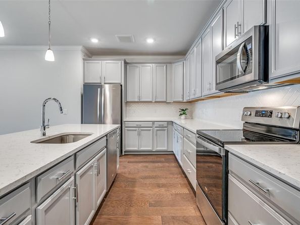 651 N Watters Road  8402, Allen Texas 75013