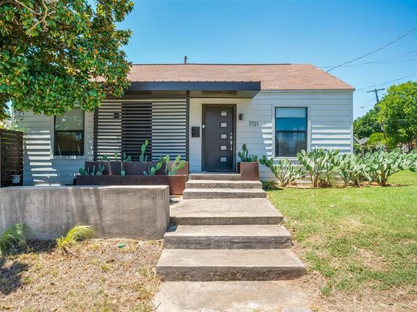 1721 N Winnetka Avenue , Dallas Texas 75208