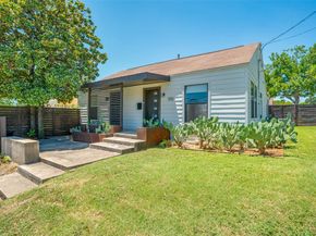 1721 N Winnetka Avenue , Dallas Texas 75208