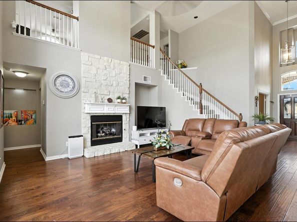 2322  Balleybrooke Drive , Lewisville Texas 75077