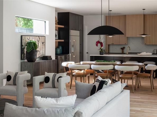 6906  Clayton Avenue , Dallas Texas 75214