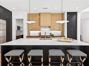 6906  Clayton Avenue , Dallas Texas 75214