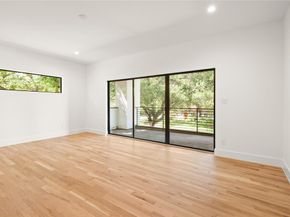 6906  Clayton Avenue , Dallas Texas 75214