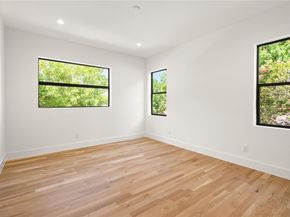 6906  Clayton Avenue , Dallas Texas 75214