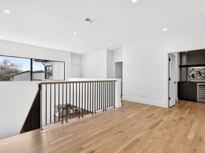 6906  Clayton Avenue , Dallas Texas 75214