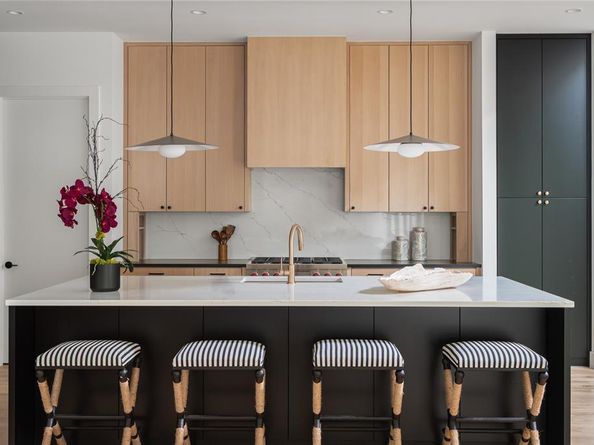 6906  Clayton Avenue , Dallas Texas 75214