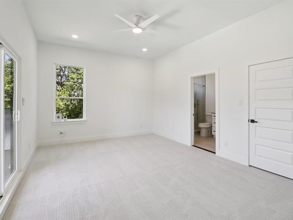 1954  Toronto Street , Dallas Texas 75212