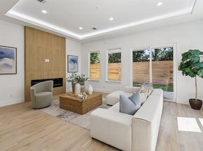 1954  Toronto Street , Dallas Texas 75212