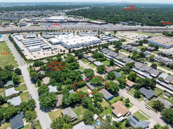 4916  Susan Lee  , North Richland Hills Texas 76180