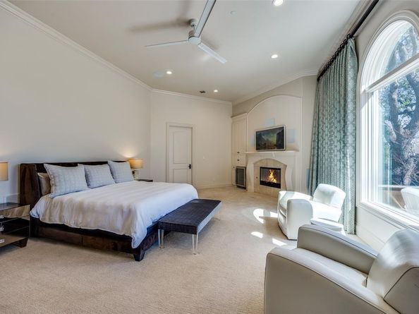 10750  Welch Road , Dallas Texas 75229
