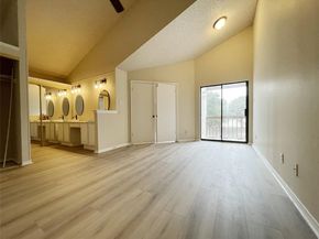 541  Ranch Trail  176, Irving Texas 75063