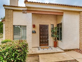 541  Ranch Trail 