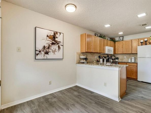 541  Ranch Trail  176, Irving Texas 75063