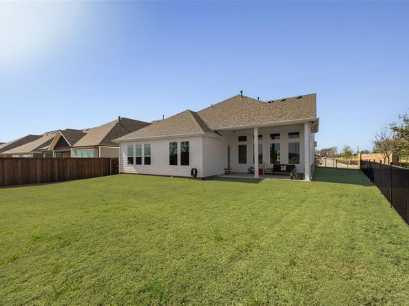 8922  Edna Place , Rowlett Texas 75089